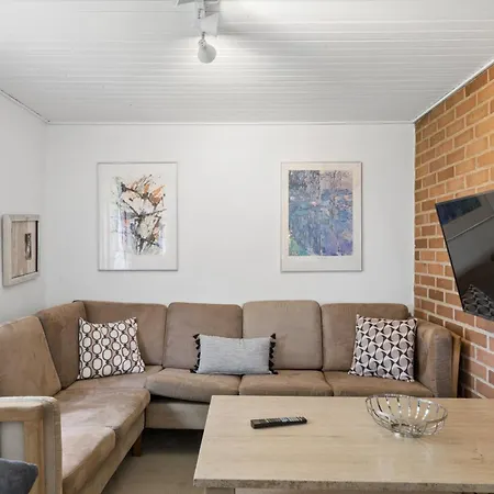 Spacious Near Limfjord And Nature 度假居 Oster Assels