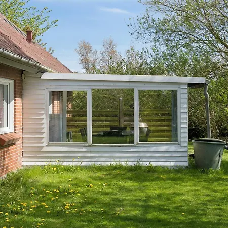 Spacious Near Limfjord And Nature Oster Assels